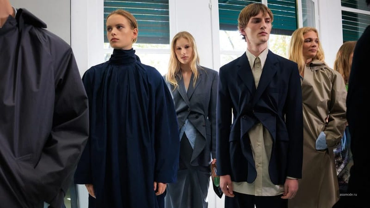 Jil Sander SS27: минимализм с налётом небрежности