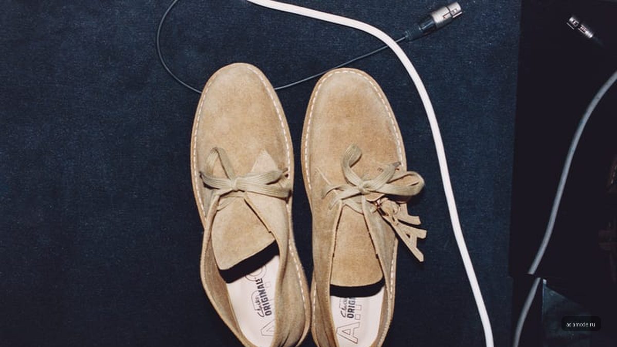 Камбэк Desert Boot и Weaver: A.P.C. и Clarks Originals представляют коллаборацию